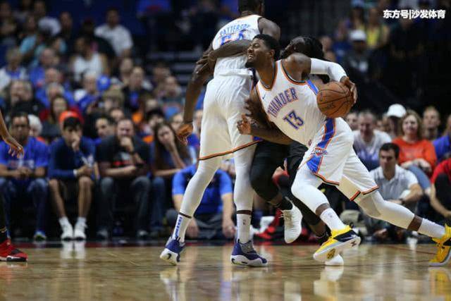  雷霆双少合砍八十五分擒老鹰  