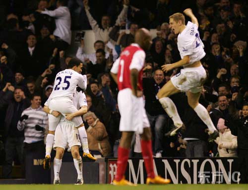  热刺北伦敦德比惨败 孔蒂战术失控遭球迷倒戈抗议  