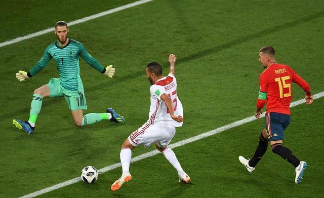  波鸿门将神勇发挥八次扑救，一己之力阻挡对手狂攻浪潮